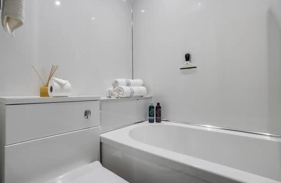 Edinburgh Castle Apartment מראה חיצוני תמונה