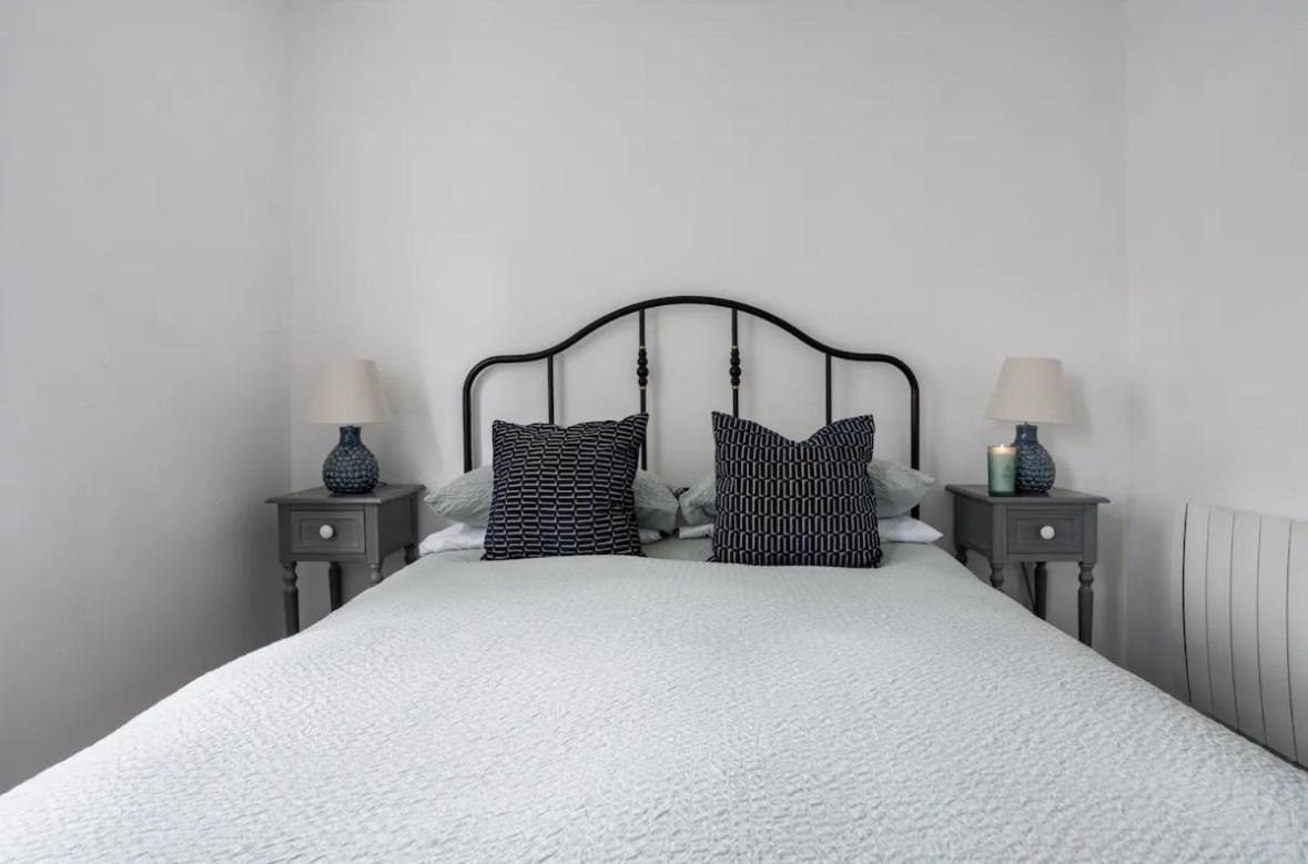 Edinburgh Castle Apartment מראה חיצוני תמונה