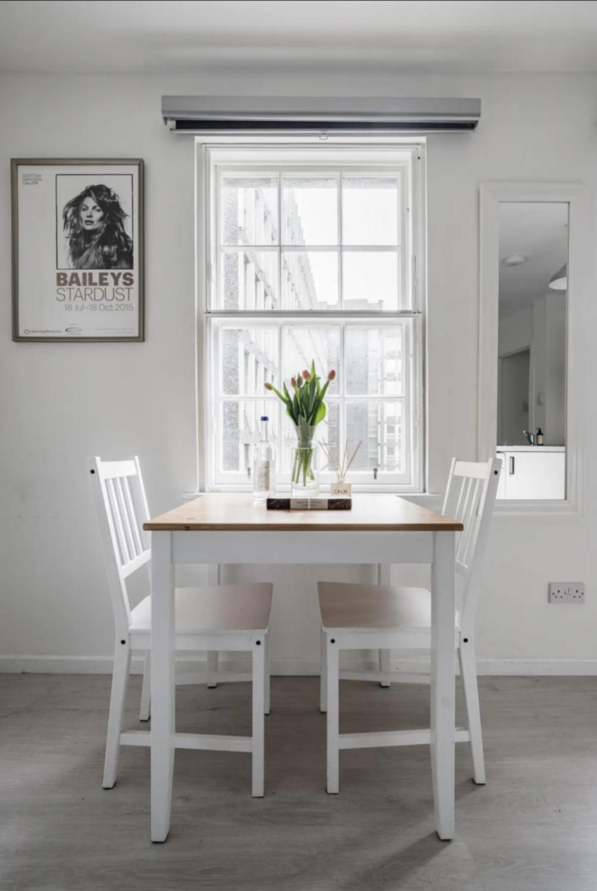 Edinburgh Castle Apartment מראה חיצוני תמונה